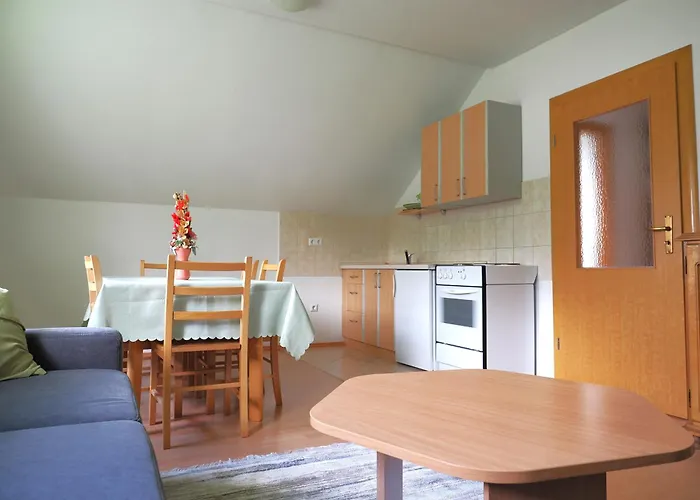 Apartman M. Rados