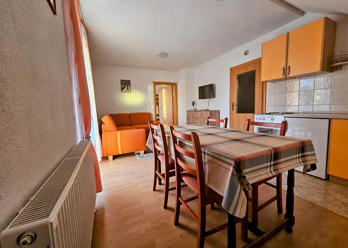 Apartman M. Rados